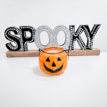Load image into Gallery viewer, Jack O Lantern Halloween Candle