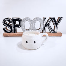 Load image into Gallery viewer, Mummy Mug Candle